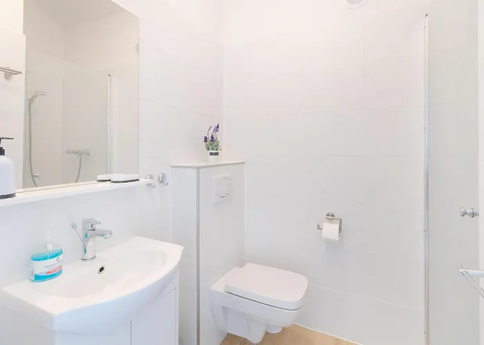 Holiday home 2 Bedroom Stunning In *