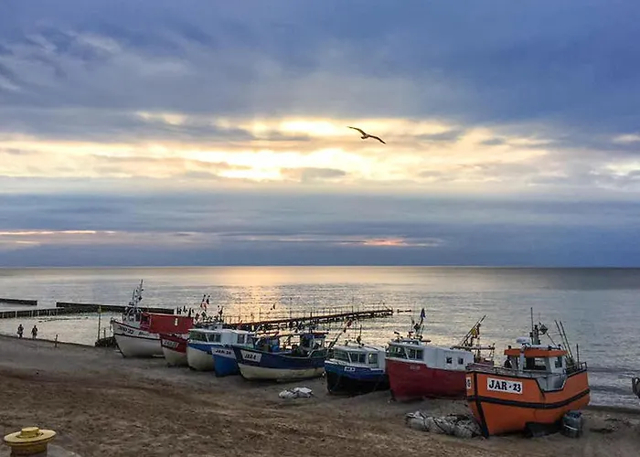 2 Bedroom Stunning In Holiday home Jaroslawiec